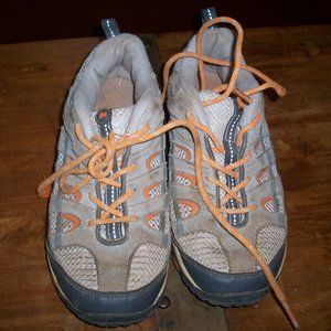 Merrell Chameleon Kids  Leather Trail Hiking Shoes Brown Orange J95415 Size 4